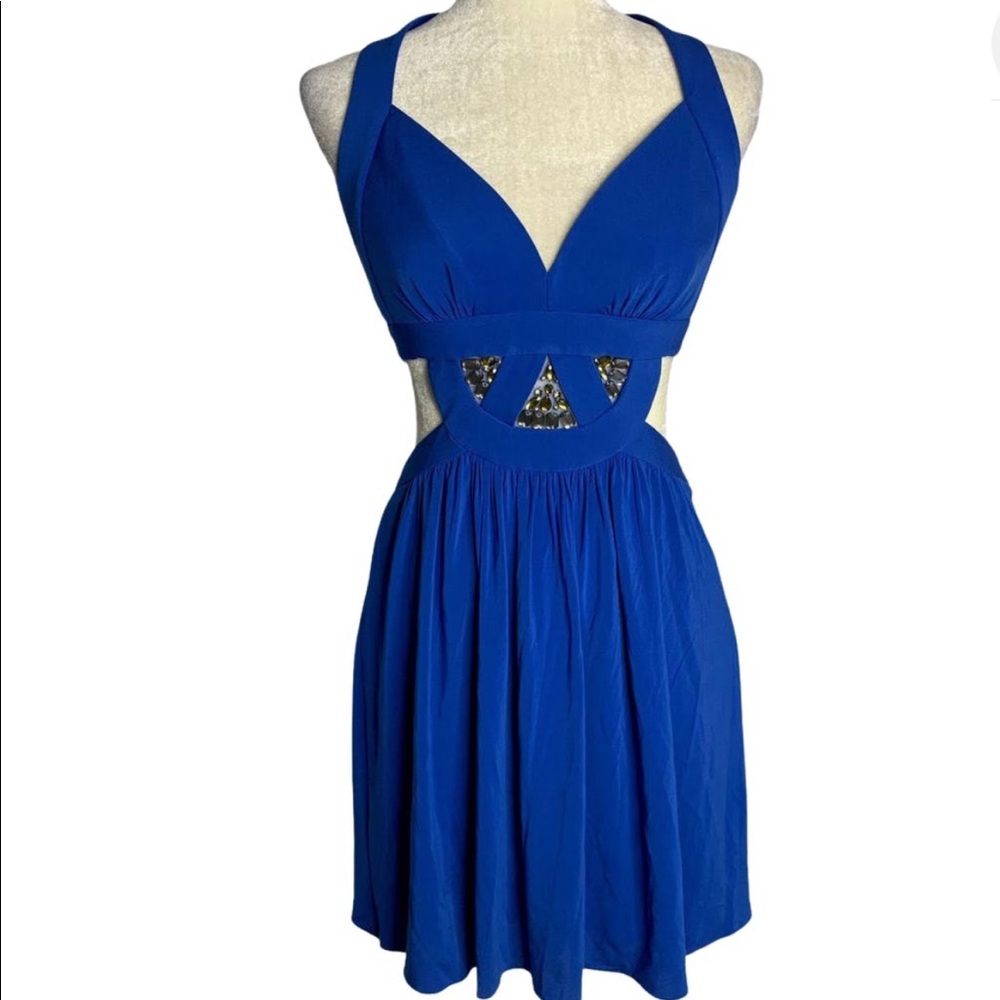 Beautiful NWT BCBG MAXAZRIA halter dress